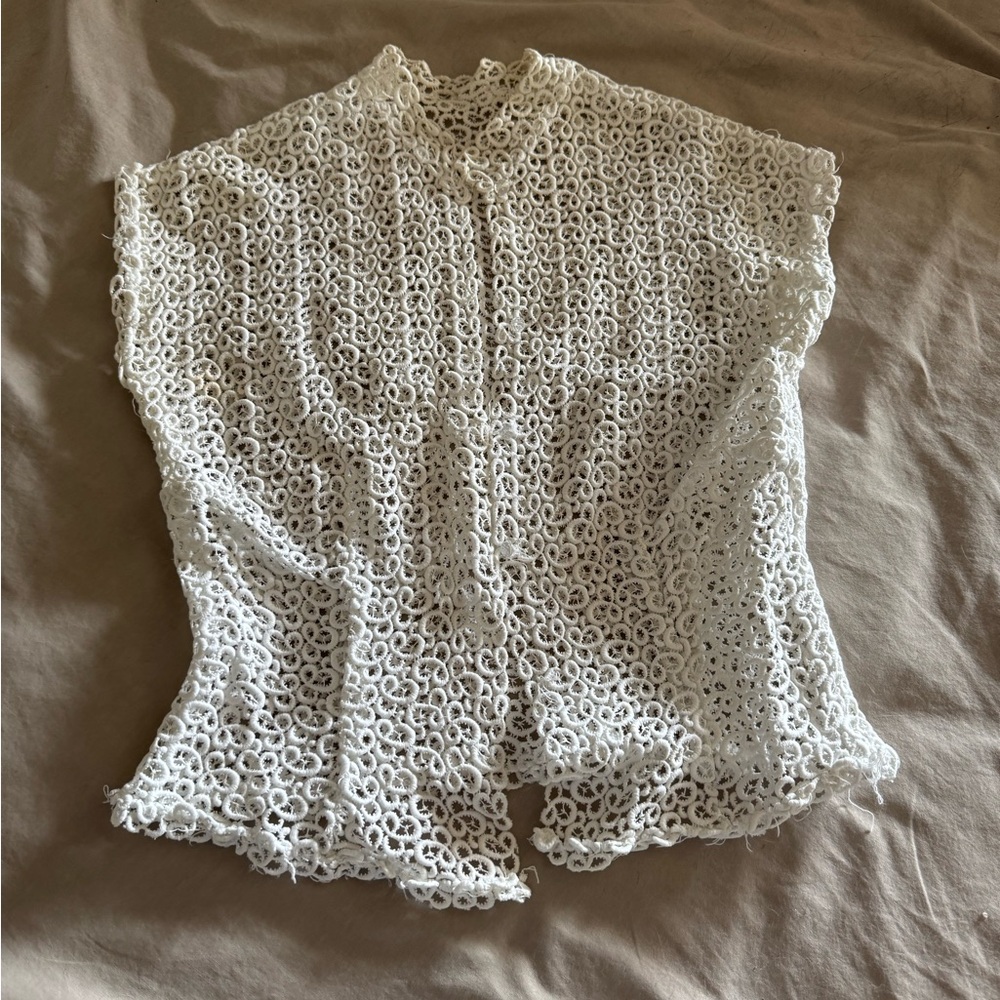 Vintage 1960s. Elegant White Lace Women's Top